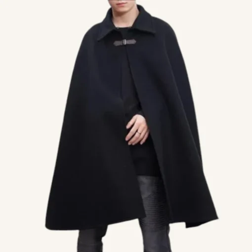 Cape Noire Elegante Pour Occasions Formelles