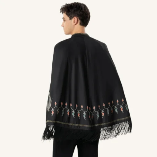 Poncho Elegante En Noir Avec Broderies Florales