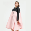 Cape de Pluie Femme Rose et Noir