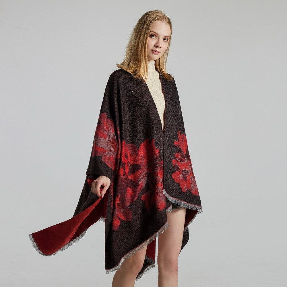 Foulard Poncho Femme à Fleurs