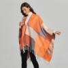 Poncho Femme Orange Carreaux Franges